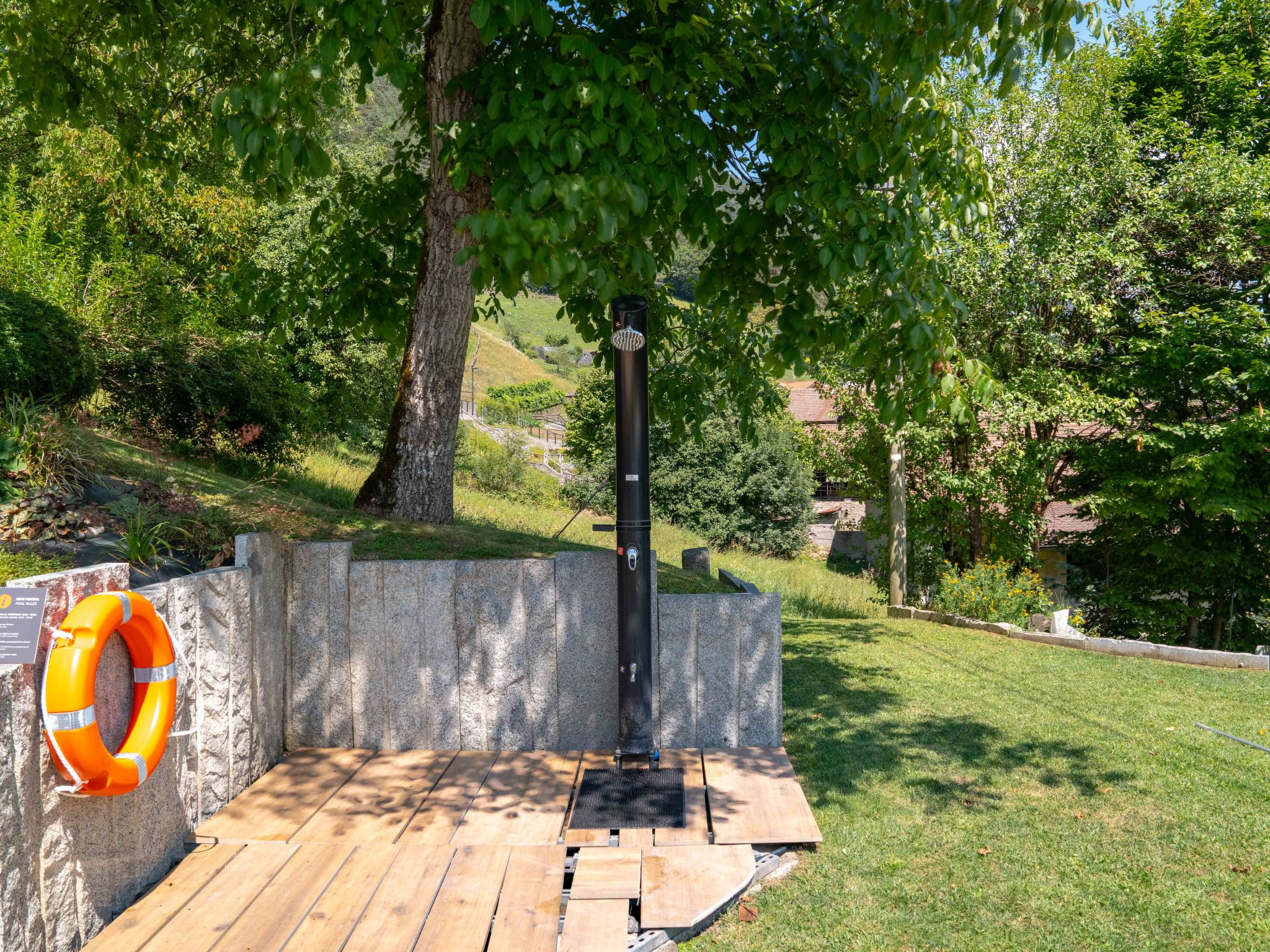 La Meridiana - Outside