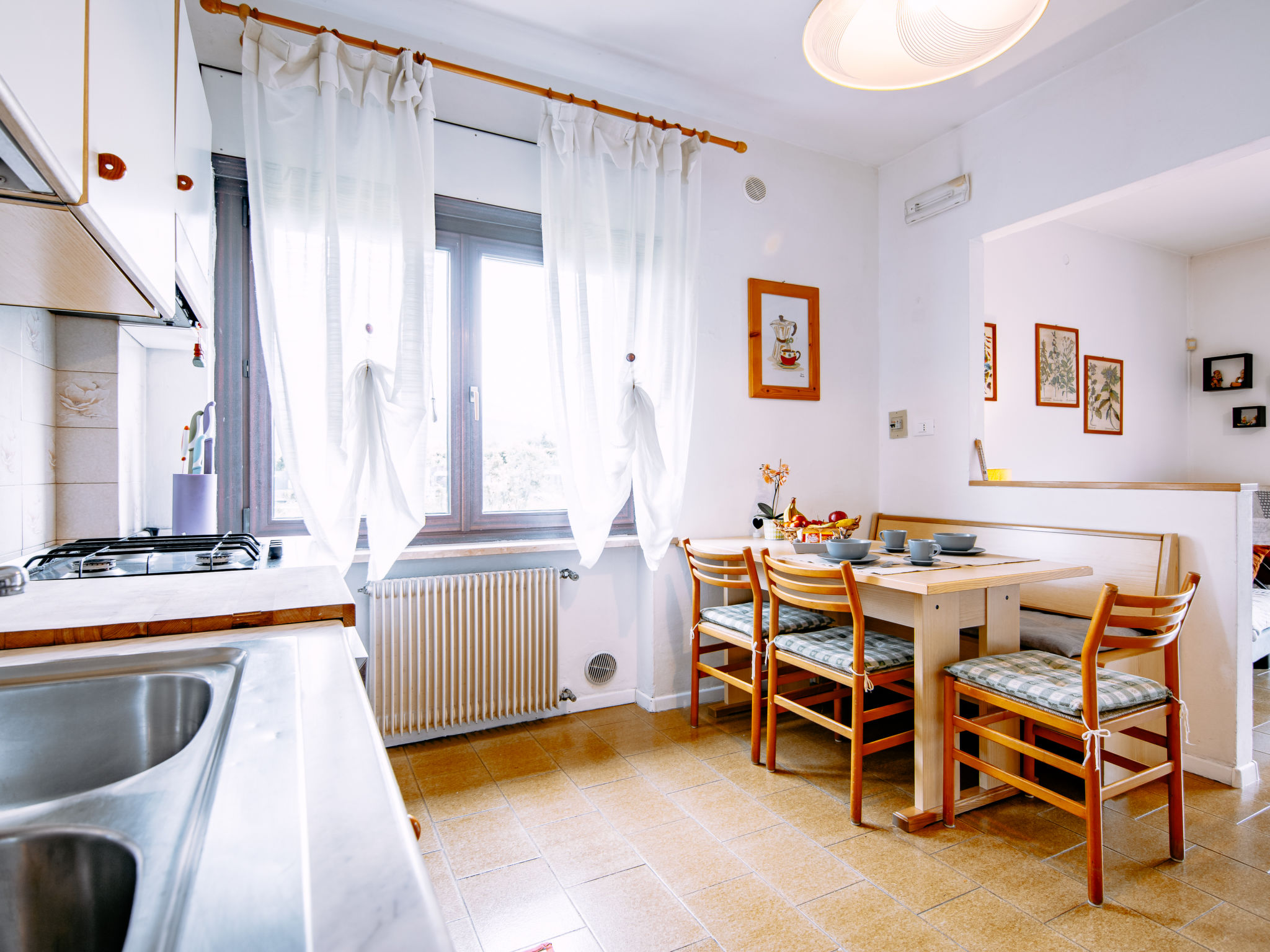 Kitchen / Dining Room