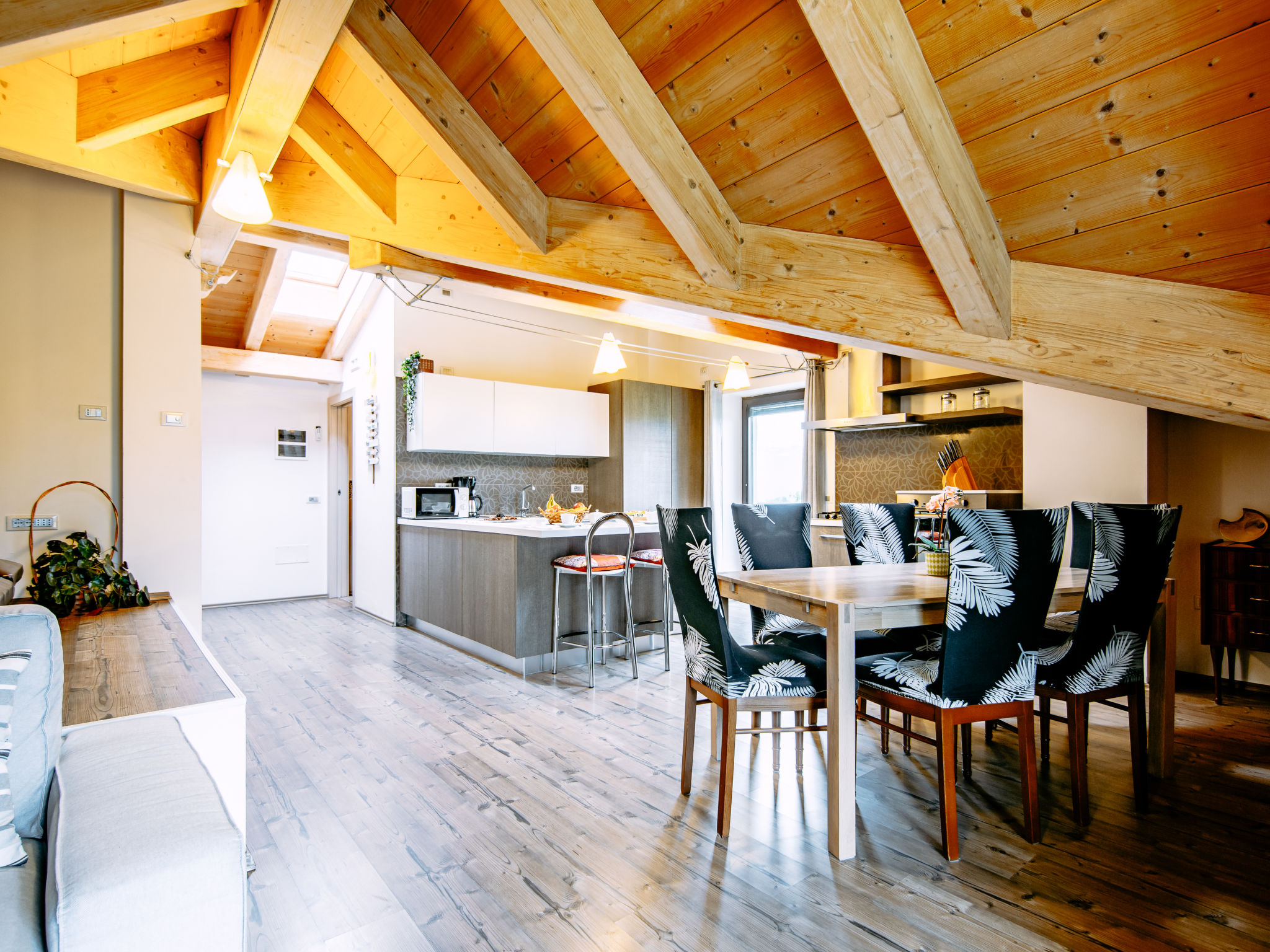 Kitchen / Dining Room