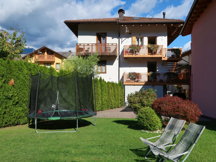 4-persoons appartement met bergzicht bij Lago di Caldonazzo in Lago di Caldonazzo