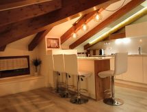 Penthouse Levico Terme: Luxe 94m² met uitzicht op bergen en meer - thumbnail 2