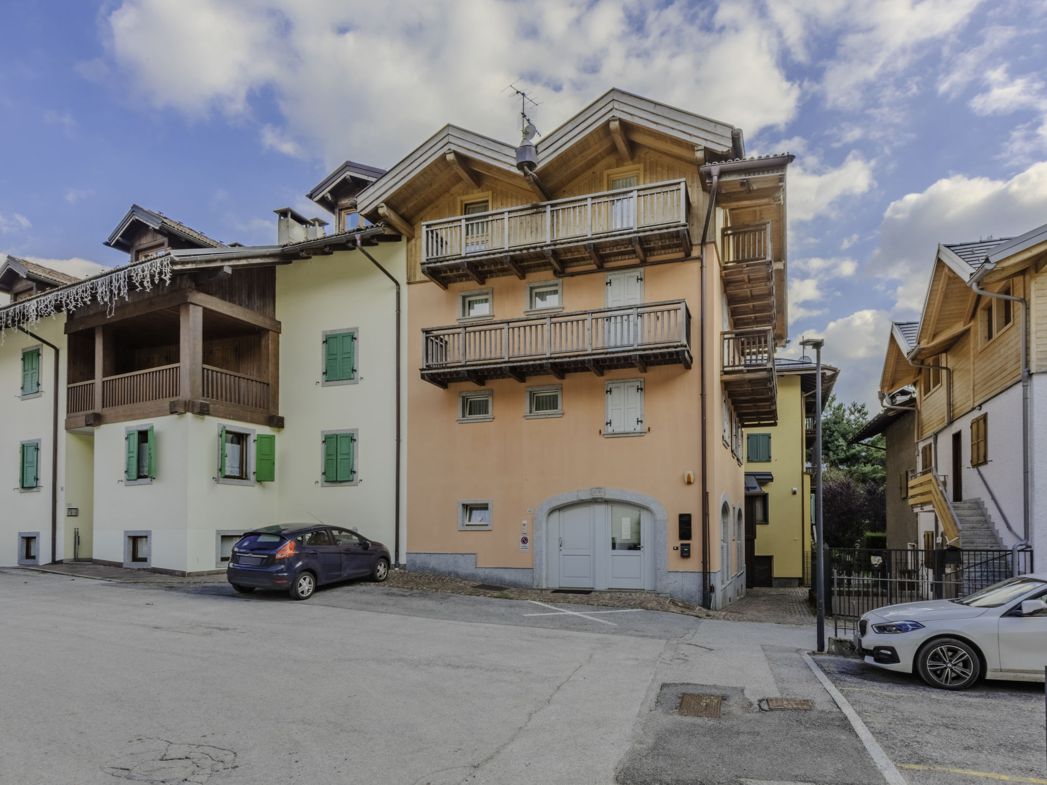 Photo of Rugia