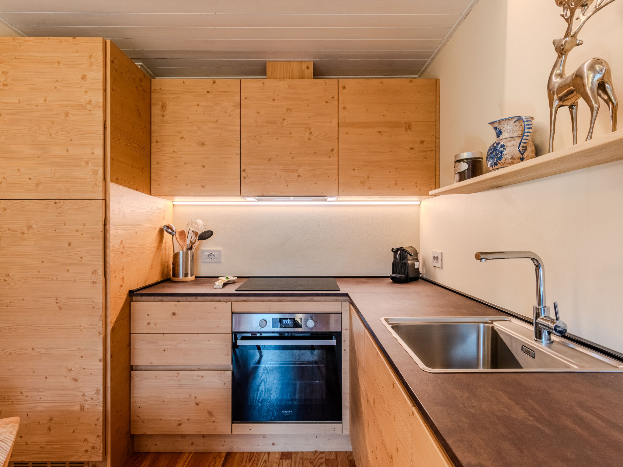 Appartement Dorian – Cuisine et coin repas, photo 8 sur 28