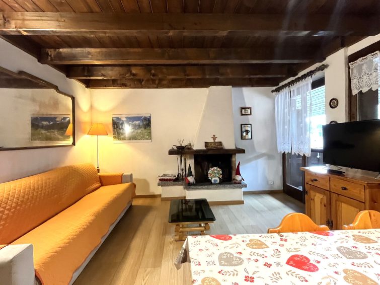 Mansarda al Doss Accommodation in Pinzolo