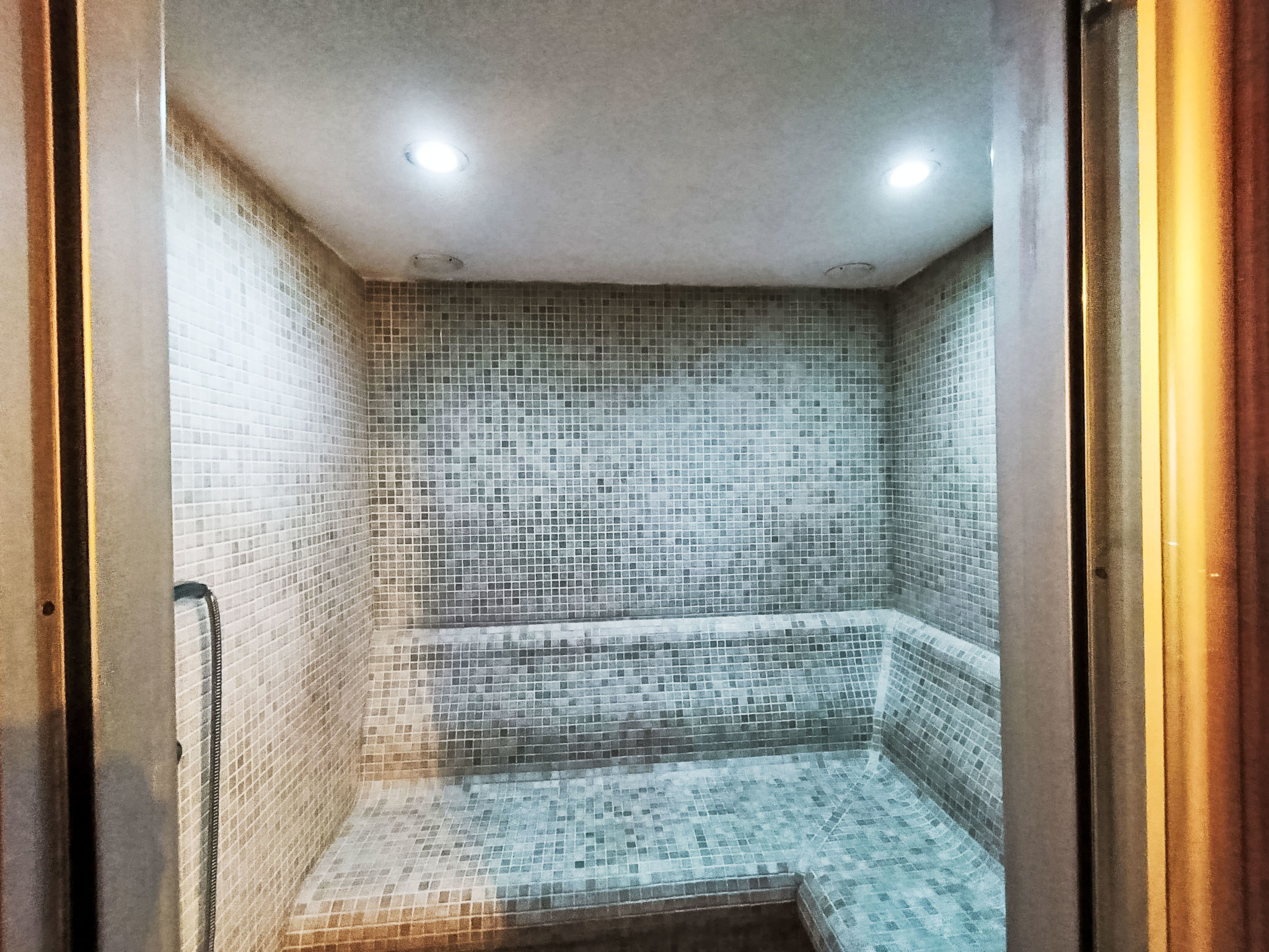 Maset Pozzati-Draußen