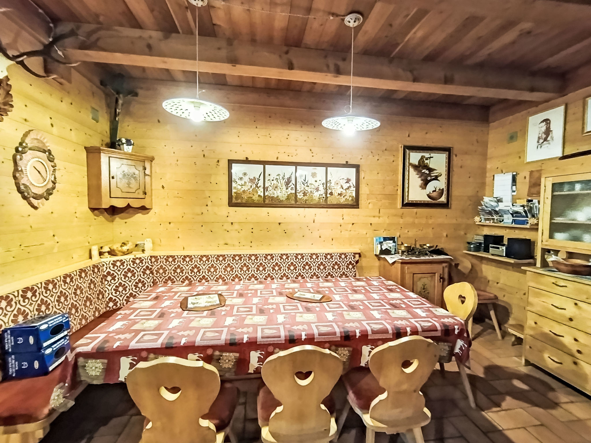 Maset Pozzati-Drinnen