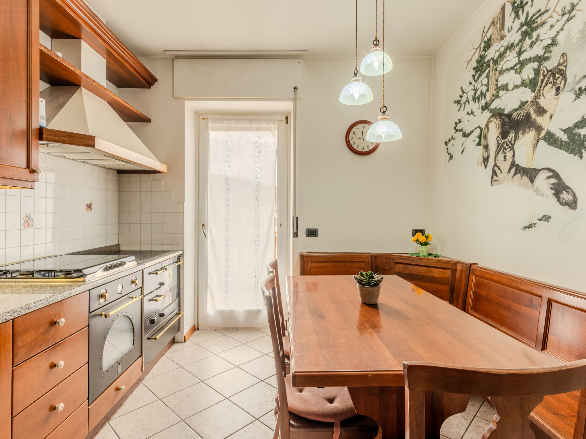 Kitchen / Dining Room