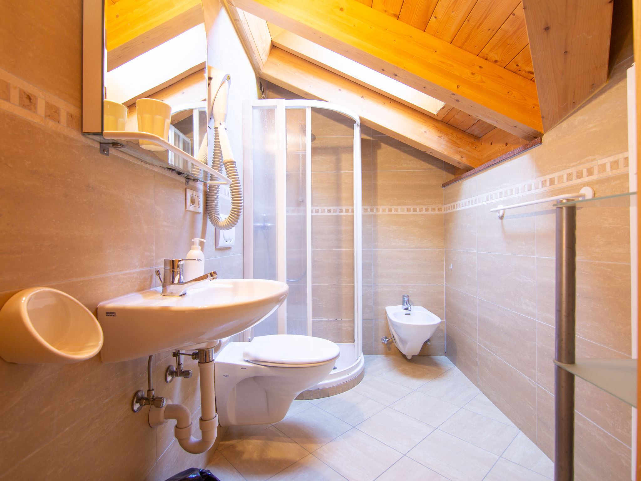 Appartement Garni Eden – Salle de bains, photo 22 sur 62