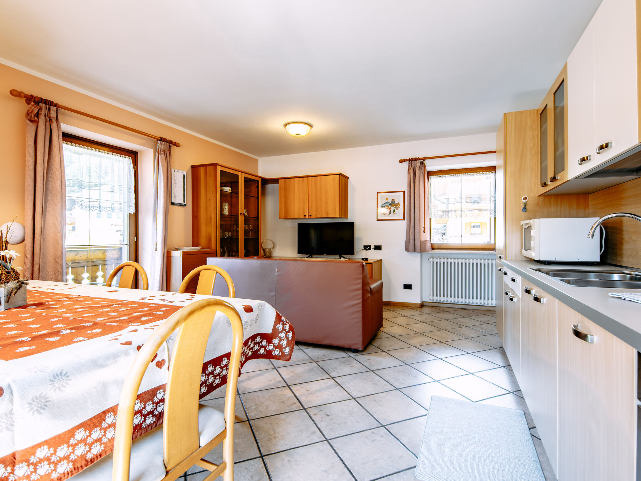 Appartement Carmen – Cuisine et coin repas, photo 8 sur 39