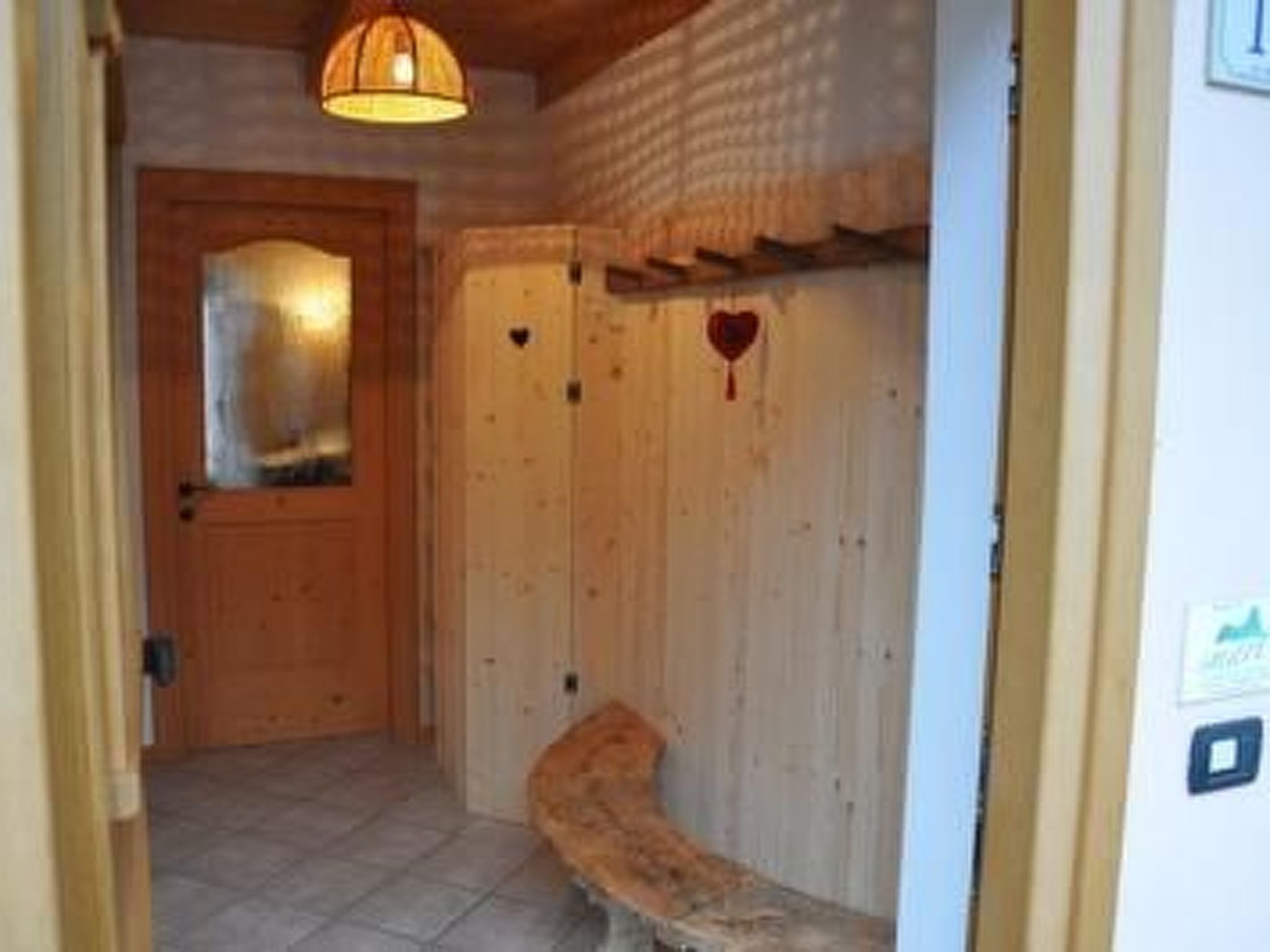 Elegantes und geräumiges Dachgeschosszimmer in den Dolomiten-Dedans