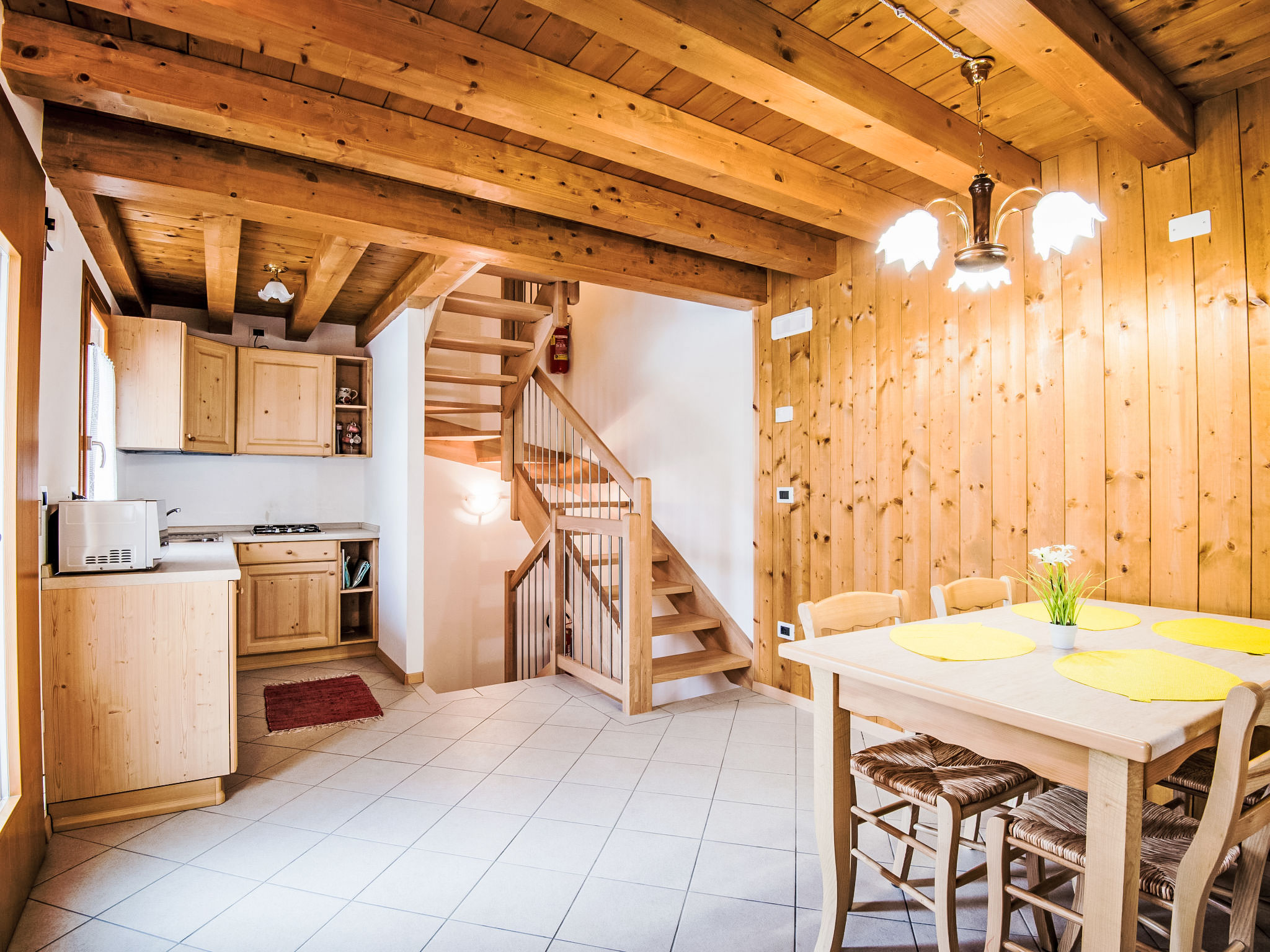Kitchen / Dining Room