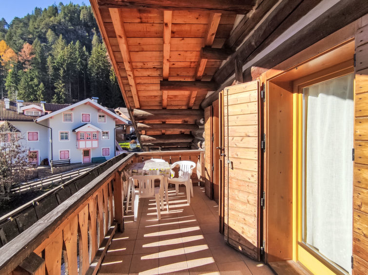 Jenny Apartment in Campitello di Fassa