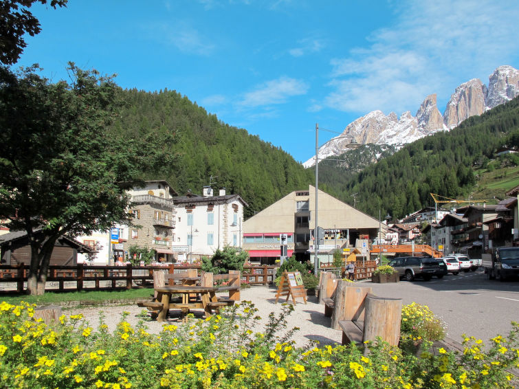 Jenny Apartment in Campitello di Fassa