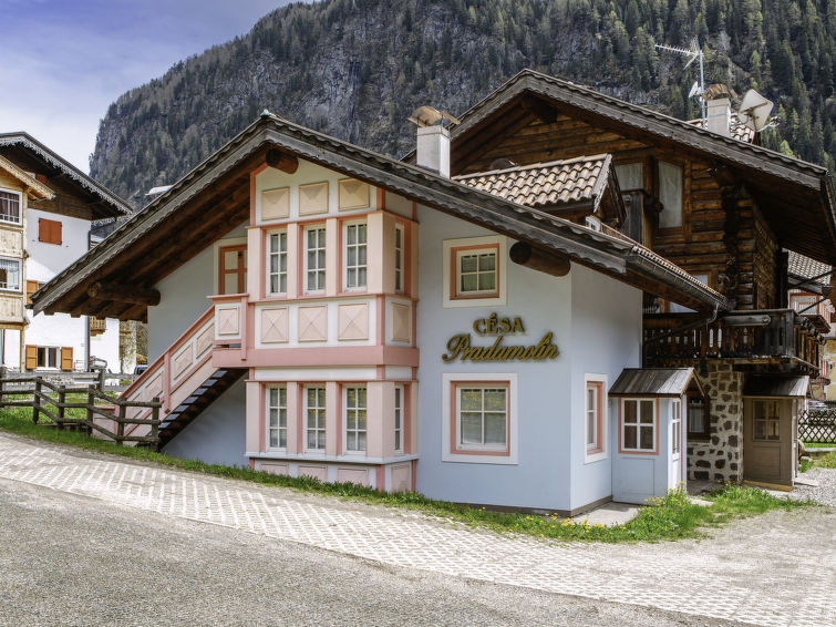 Search and Stay destination Fontanazzo, Trentino-Alto Adige - Italy from AU$ 461. Cesa Pra da Molin