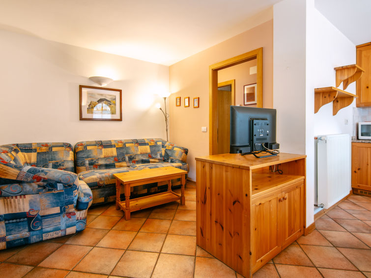 Search and Stay destination Fontanazzo, Trentino-Alto Adige - Italy from AU$ 373. Cesa Pra da Molin