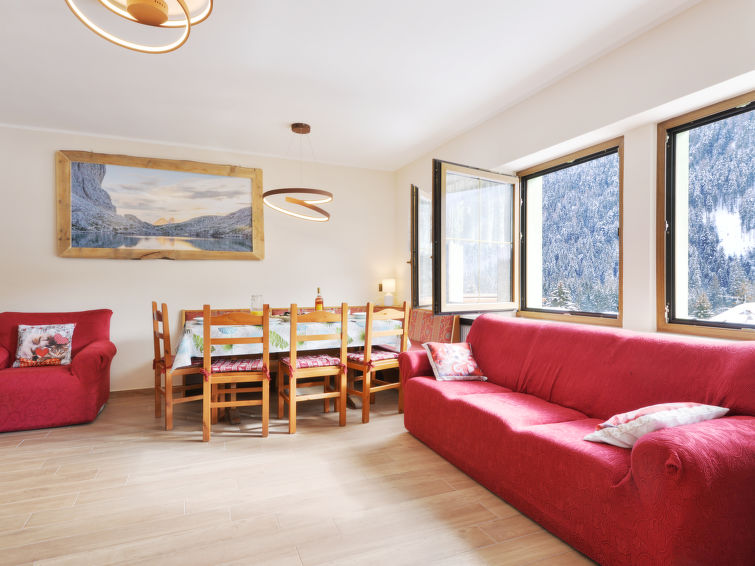 Bernard Apartment in Campitello di Fassa