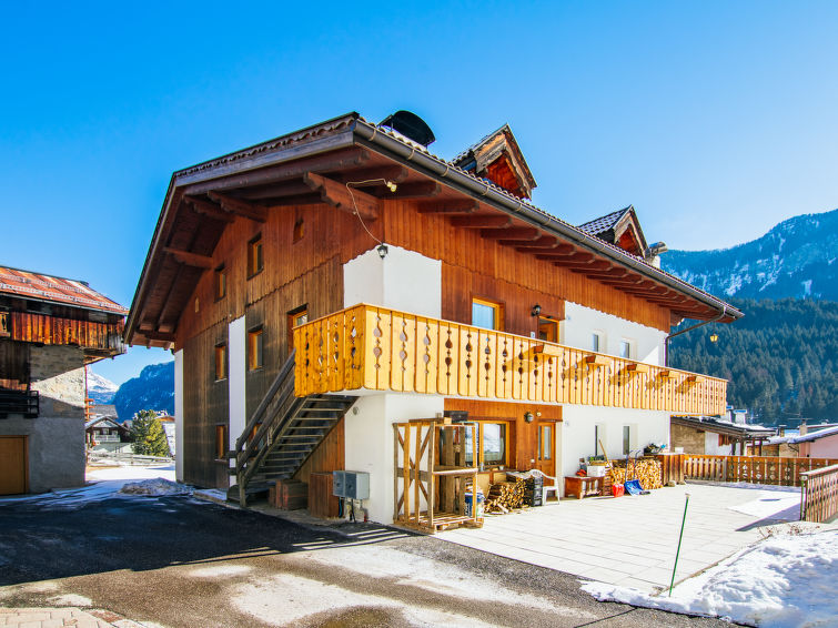 Valentini Apartment in Campitello di Fassa