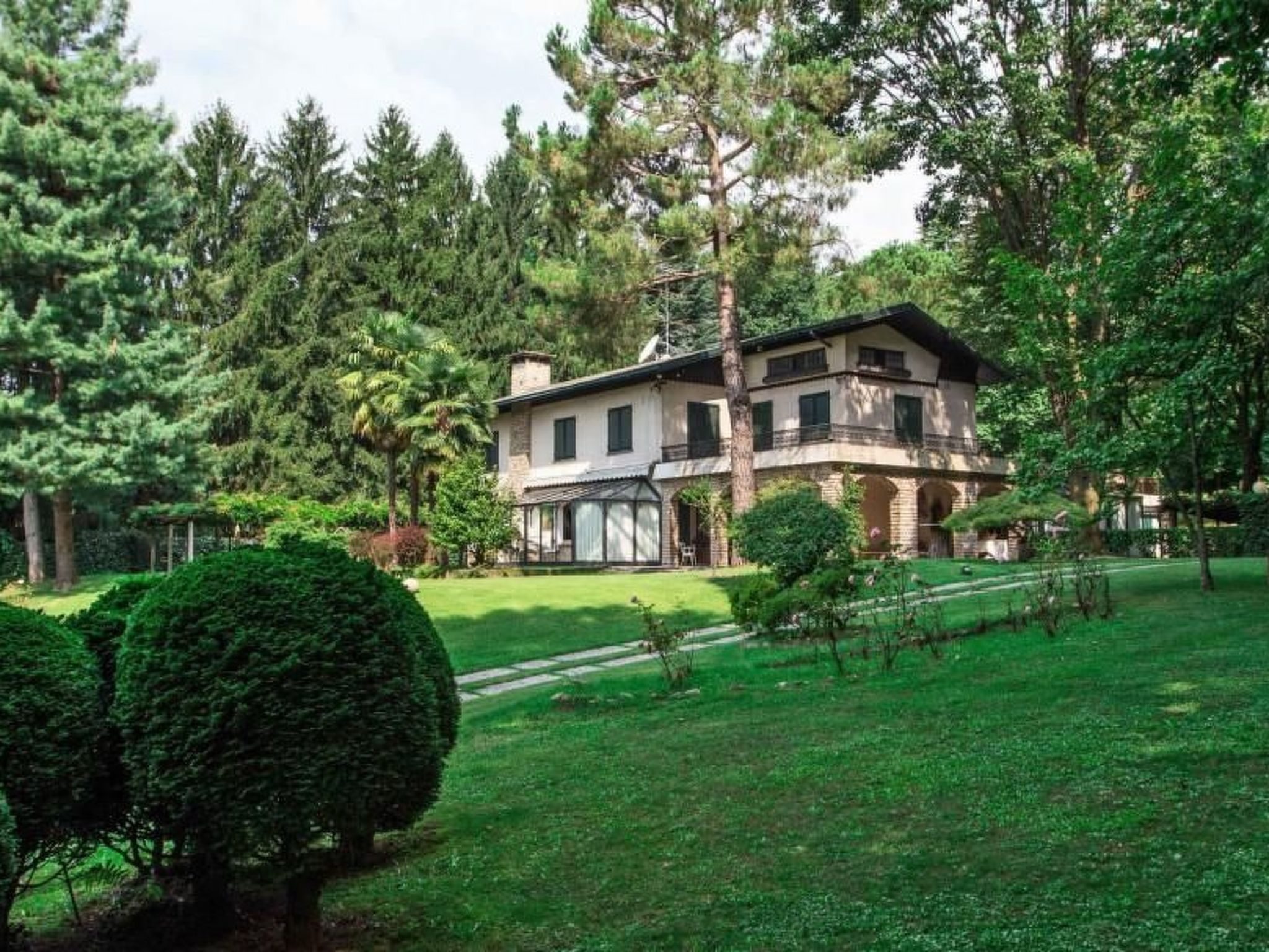 In Sirtori mit Privatem Pool-Image-tags.info