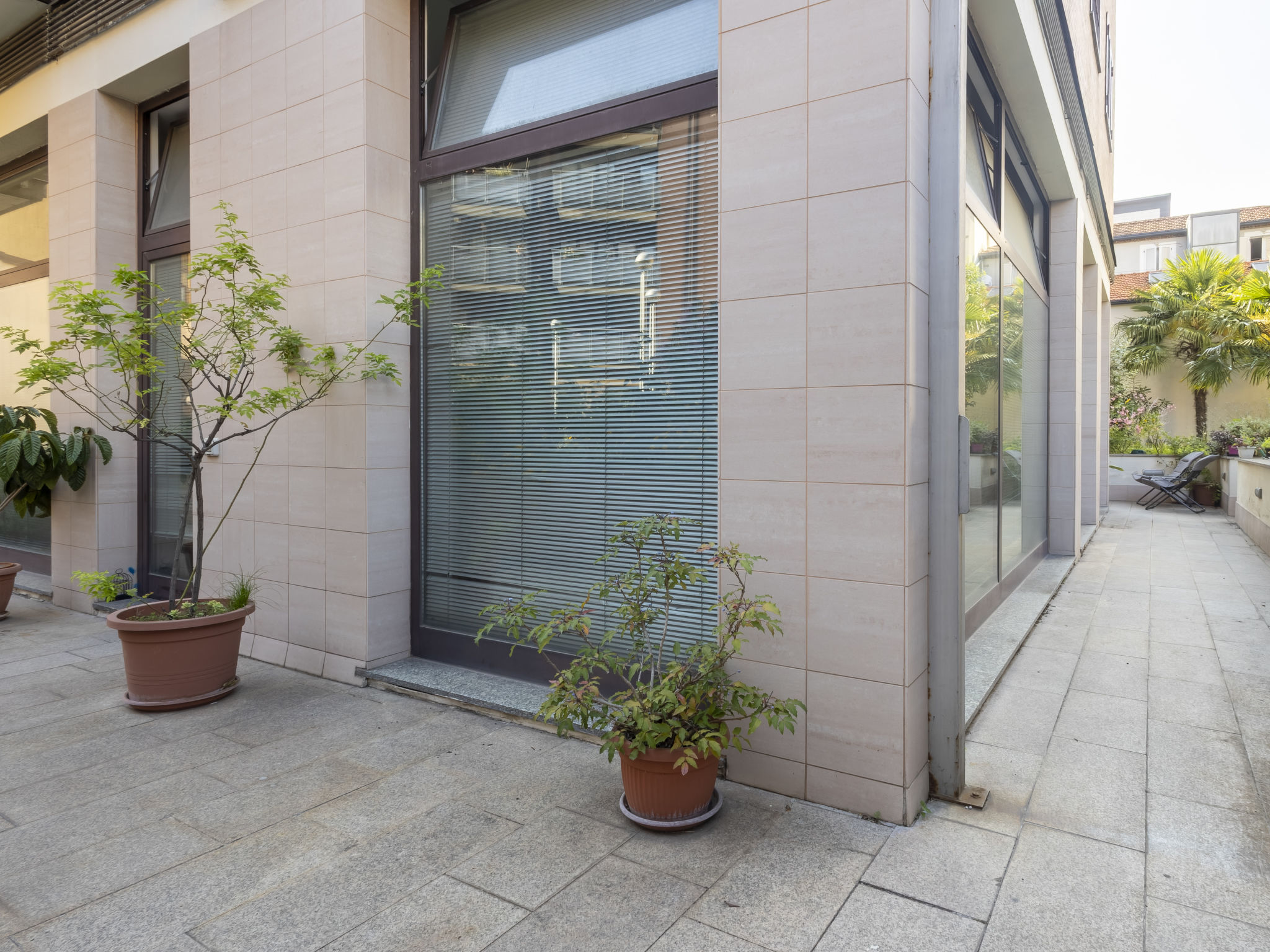 NoLo Garden Loft - Outside