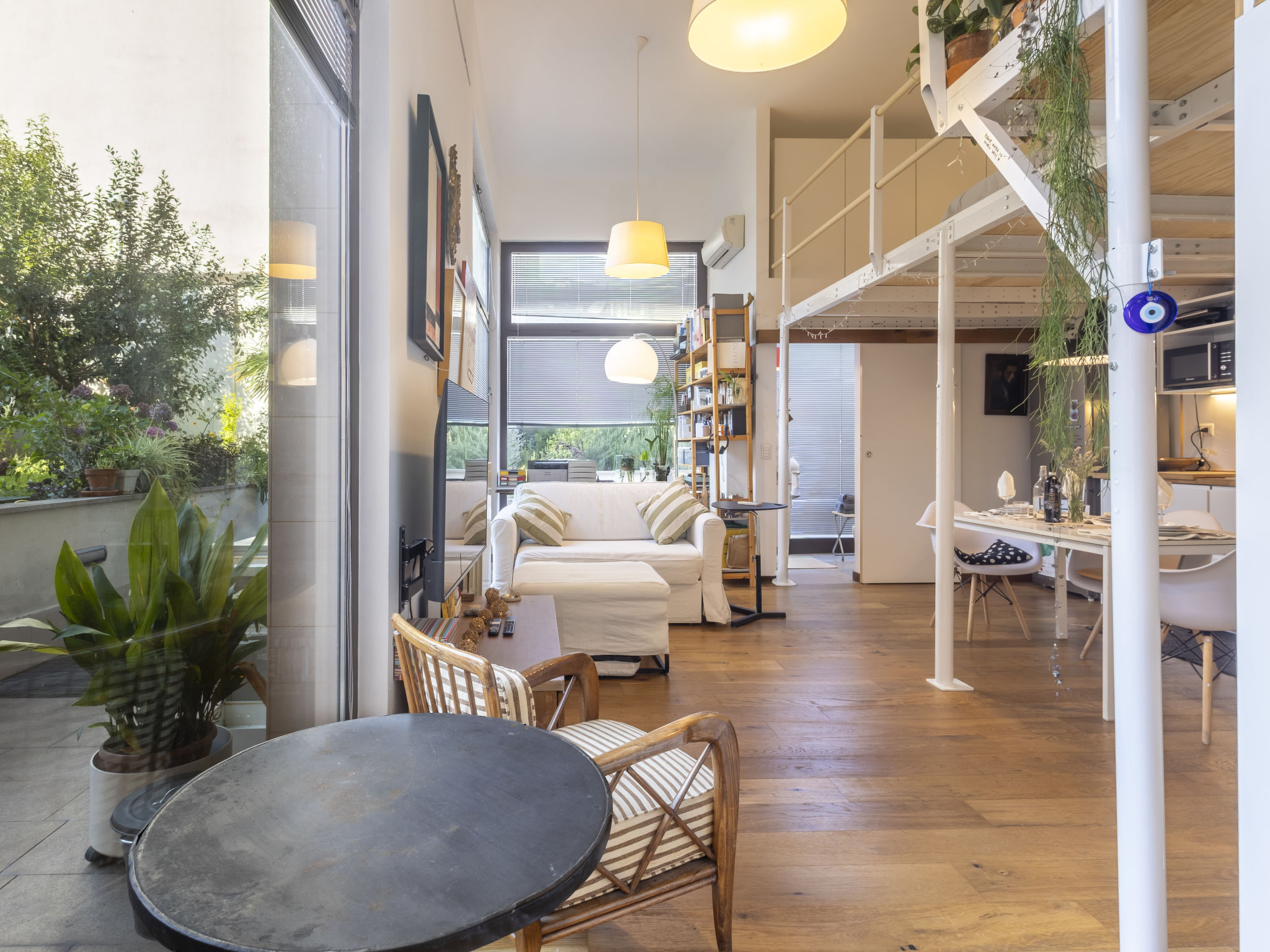 NoLo Garden Loft - Inside