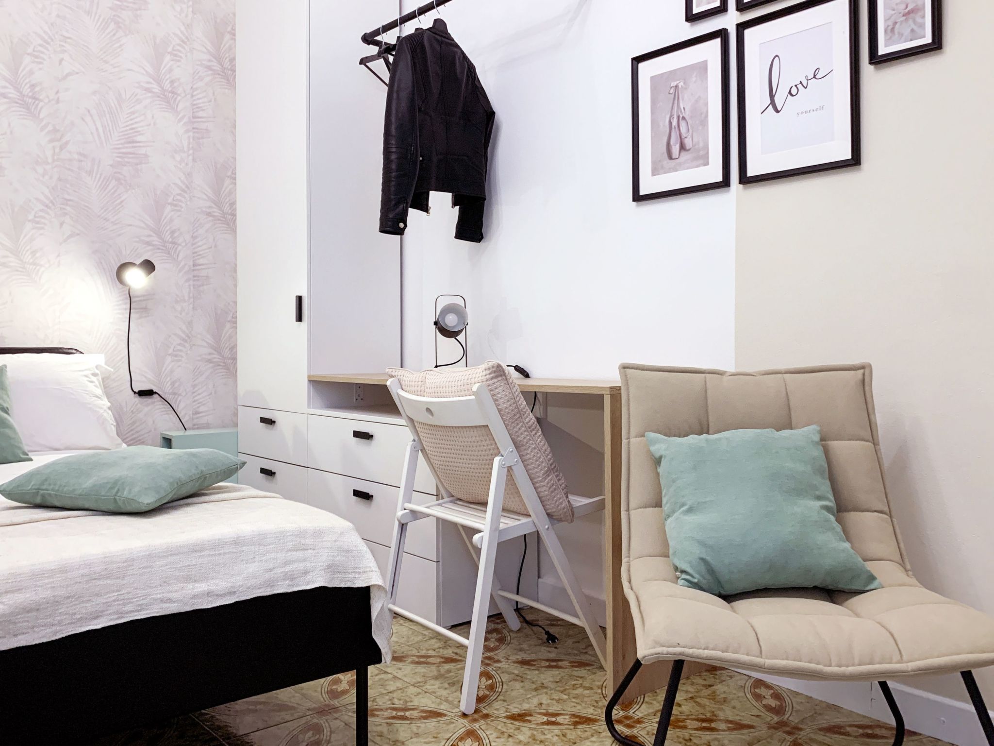 Photo of Ein-Zimmer-Wohnung 'Milan' mit Balkon