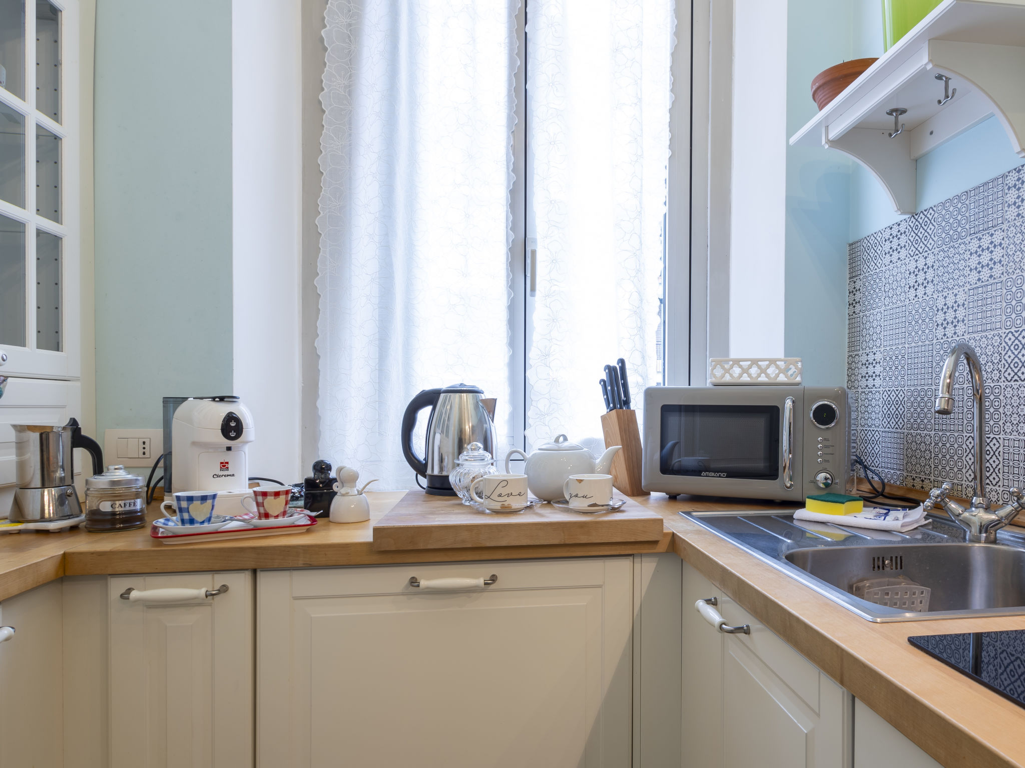 Photo of Volvinio Sweet