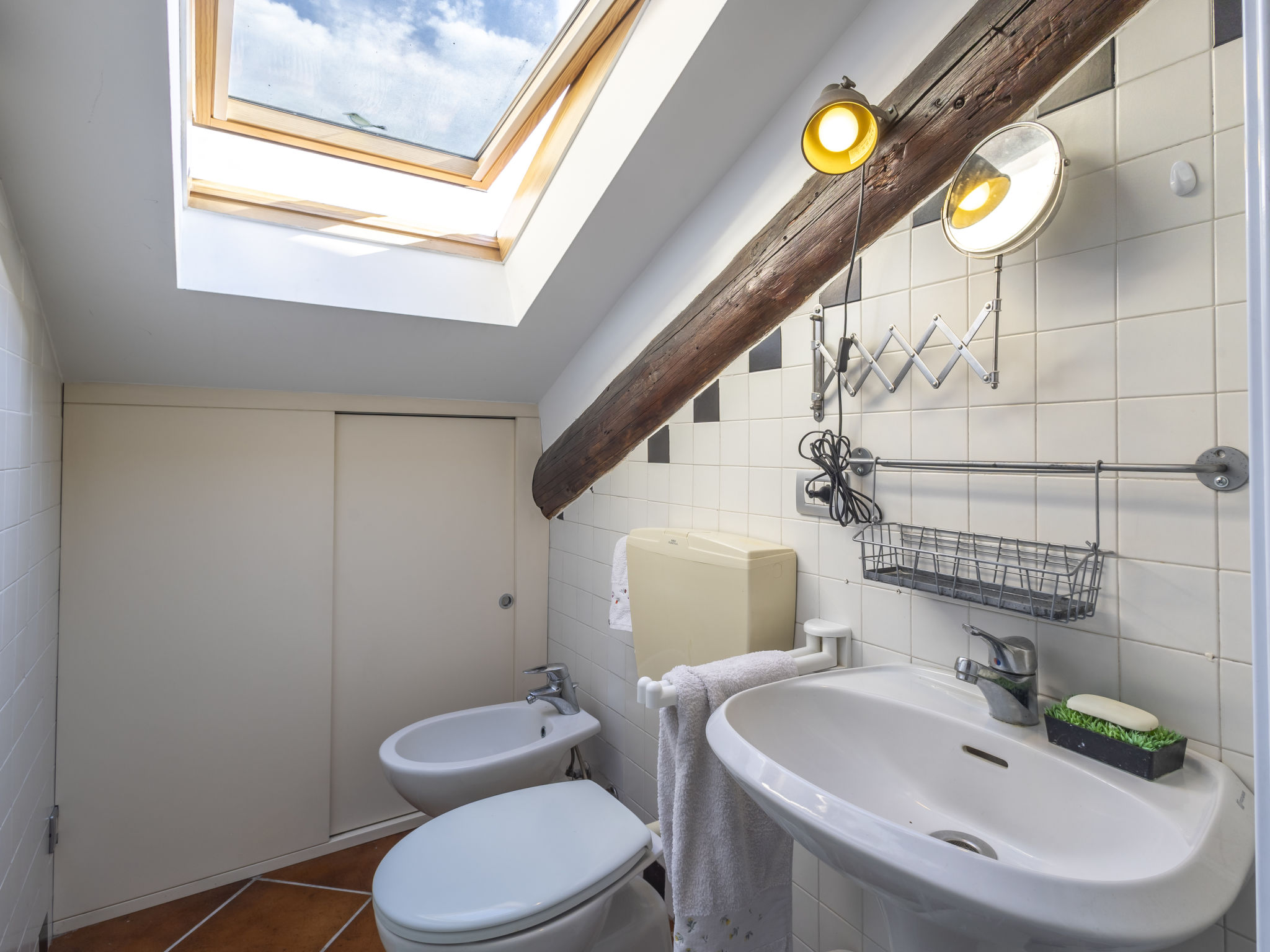 Terraggio Mansard-Inside