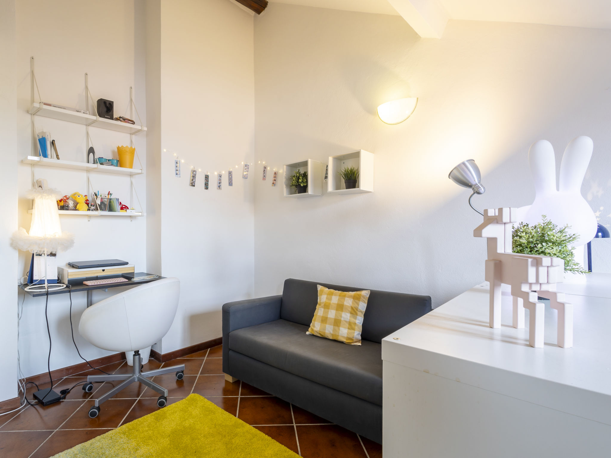 Terraggio Mansard-Inside