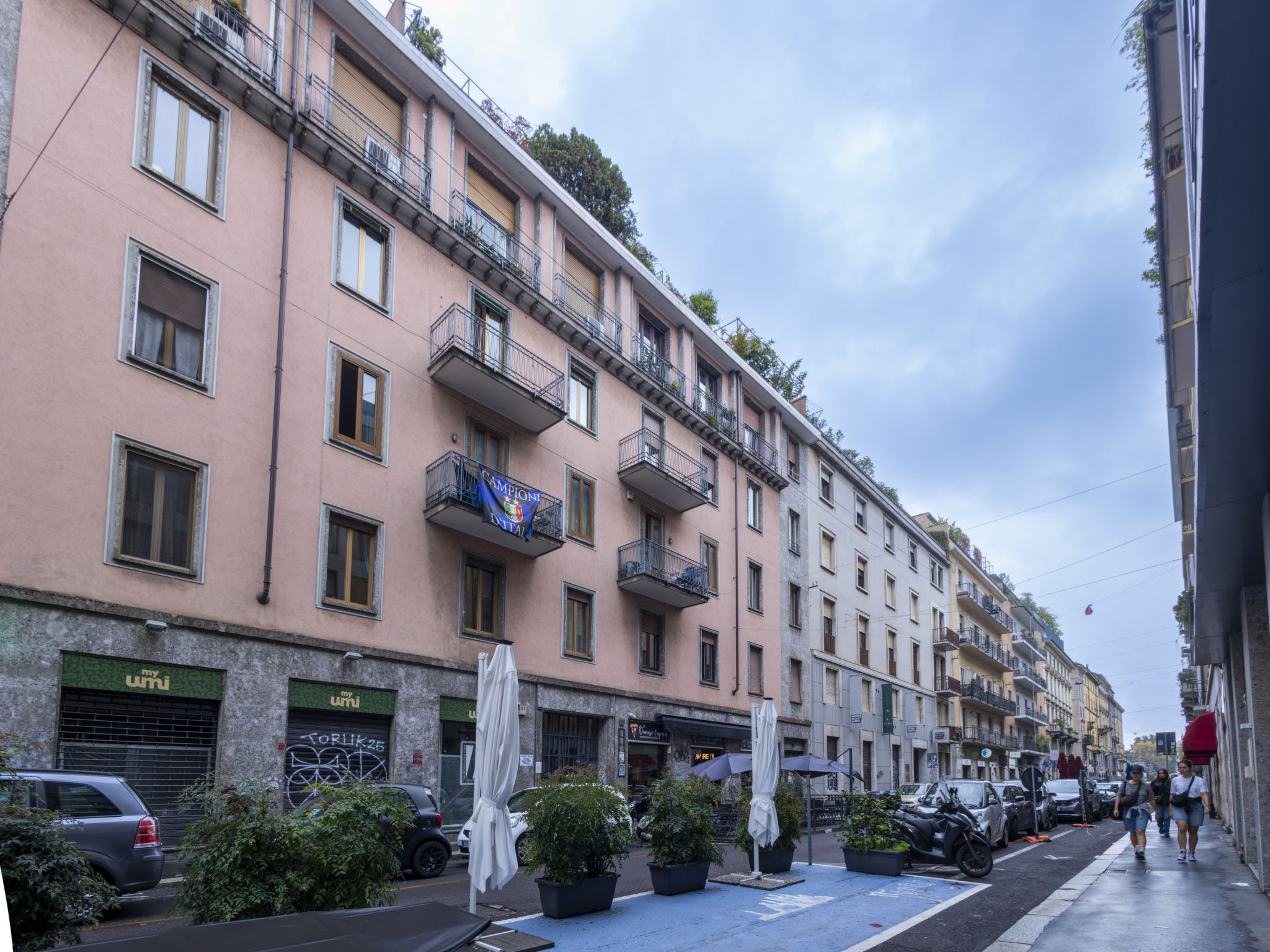 Volta Brera Flat-Draußen