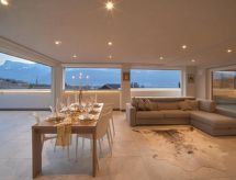Penthouse met panoramisch uitzicht, jacuzzi en privé-sauna nabij Merano - thumbnail 2