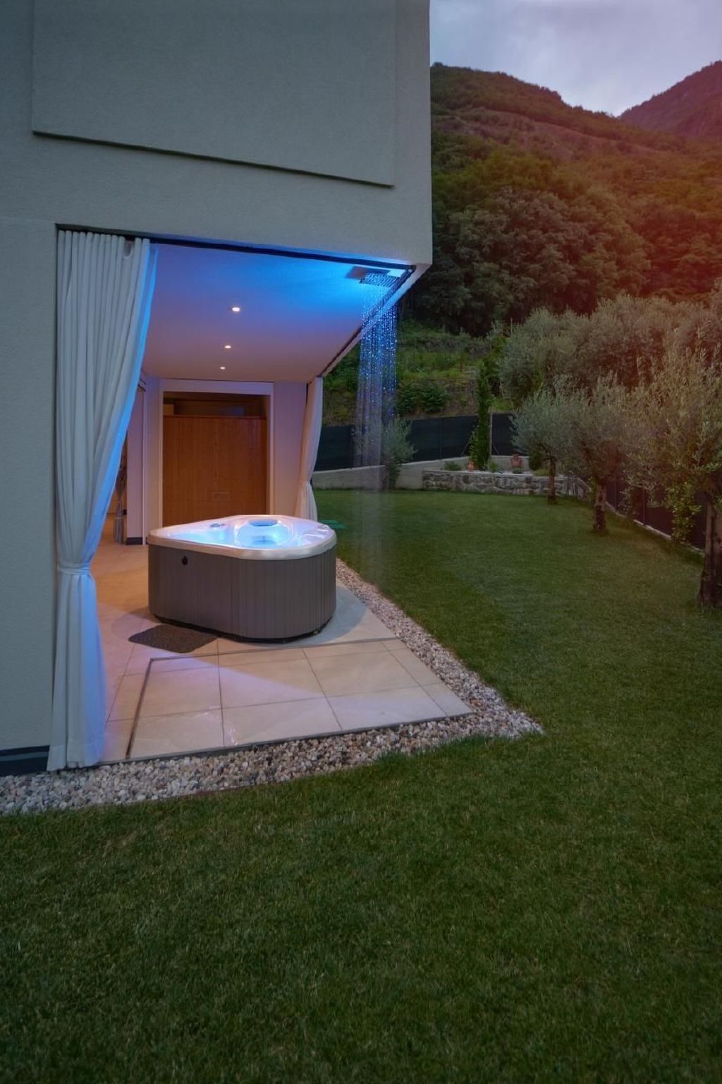 Fewo mit Pool, Sauna und Whirlpool-Binnen