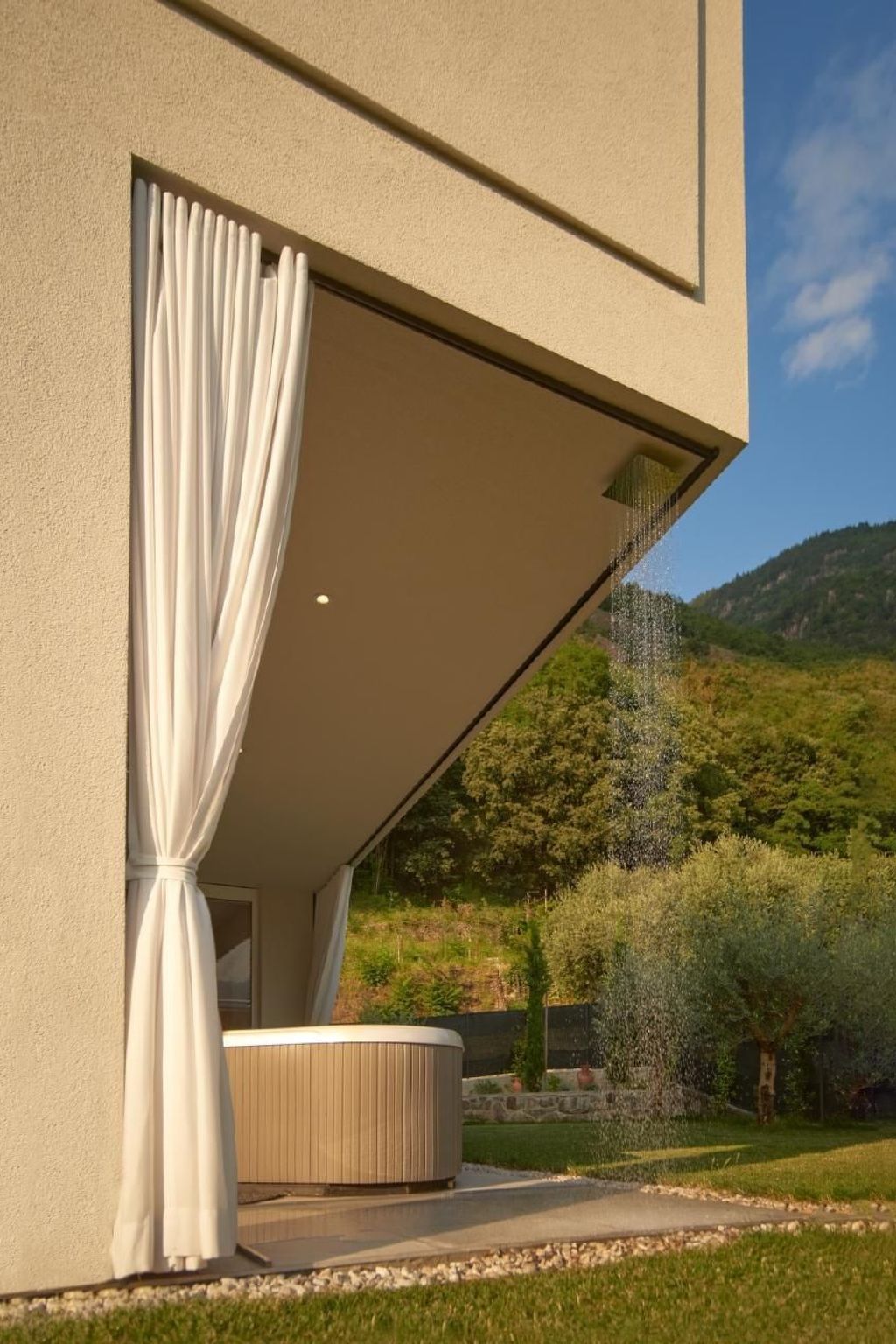 Fewo mit Pool, Sauna und Whirlpool-Binnen