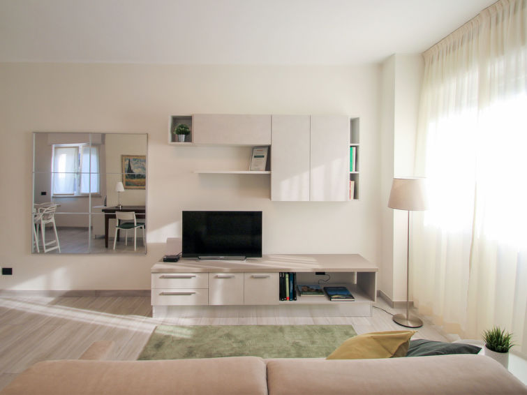 Search and Stay destination Paderno Dugnano, Lombardia - Italy from AU$ 272. Casa Nenni