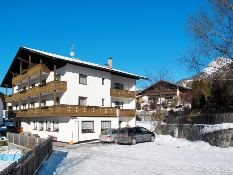 Holiday Apartment Haupthaus Schönblick (SVH115)