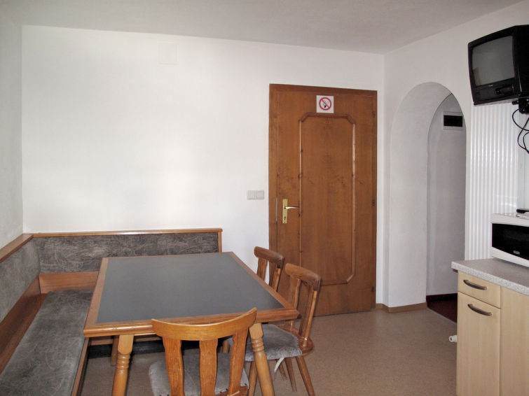 Search and Stay destination San Valentino Alla Muta, Trentino-Alto Adige - Italy from AU$ 204. Haupthaus Schönblick