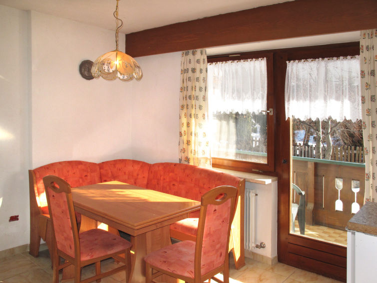 Search and Stay destination San Valentino Alla Muta, Trentino-Alto Adige - Italy from AU$ 204. Haupthaus Schönblick (SVH119)