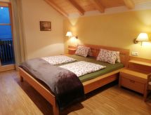 Kerschbamerhof Fewo Pink Lady mit Panoramablick