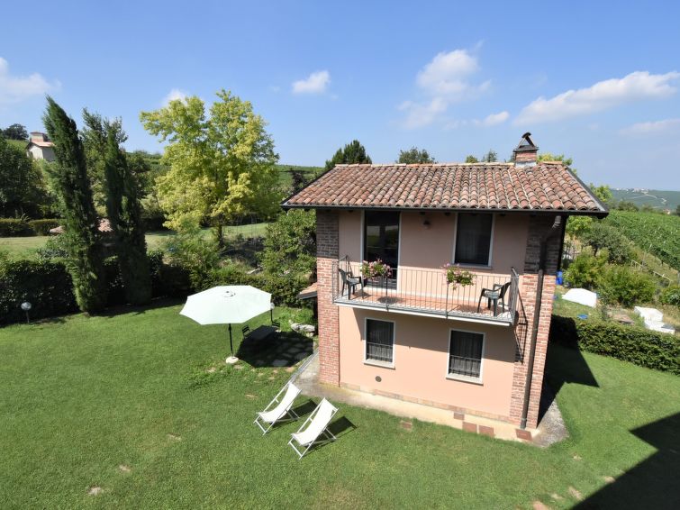 Search and Stay destination Ca' dei Cristina, Lombardia - Italy from AU$ 200. La Corte Bricca (Casetta)