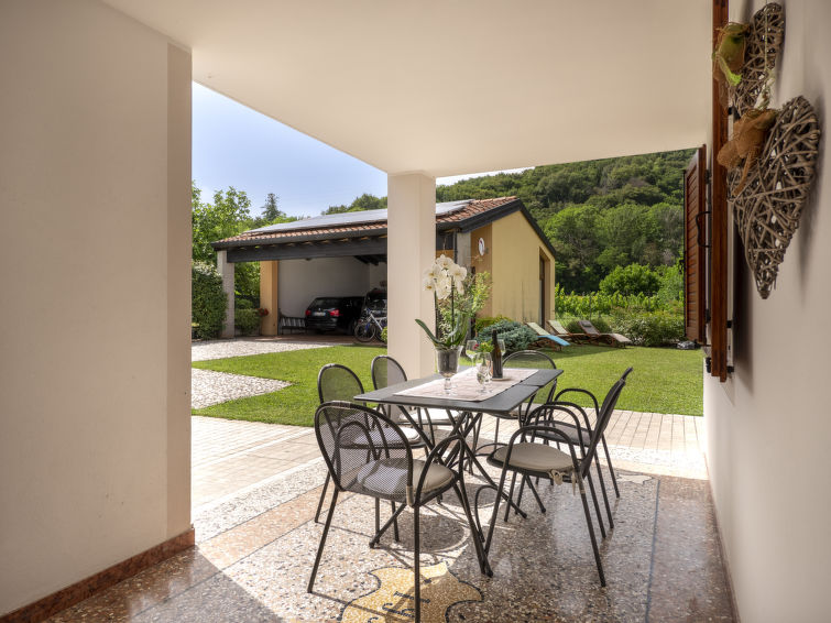 Search and Stay destination Sequals, Friuli-Venezia Giulia - Italy from AU$ 181. Villa Stelis