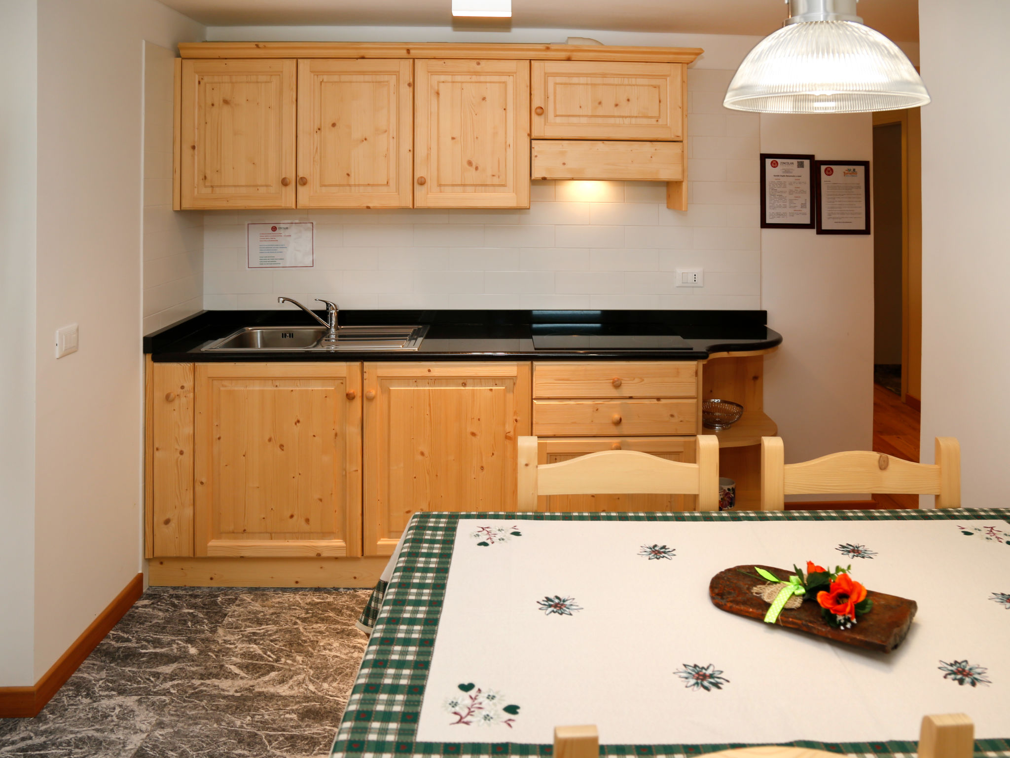 Kitchen / Dining Room