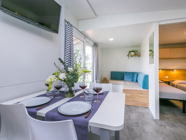 Adria Home (GDO203)