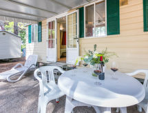 Green Holiday (GDO201)