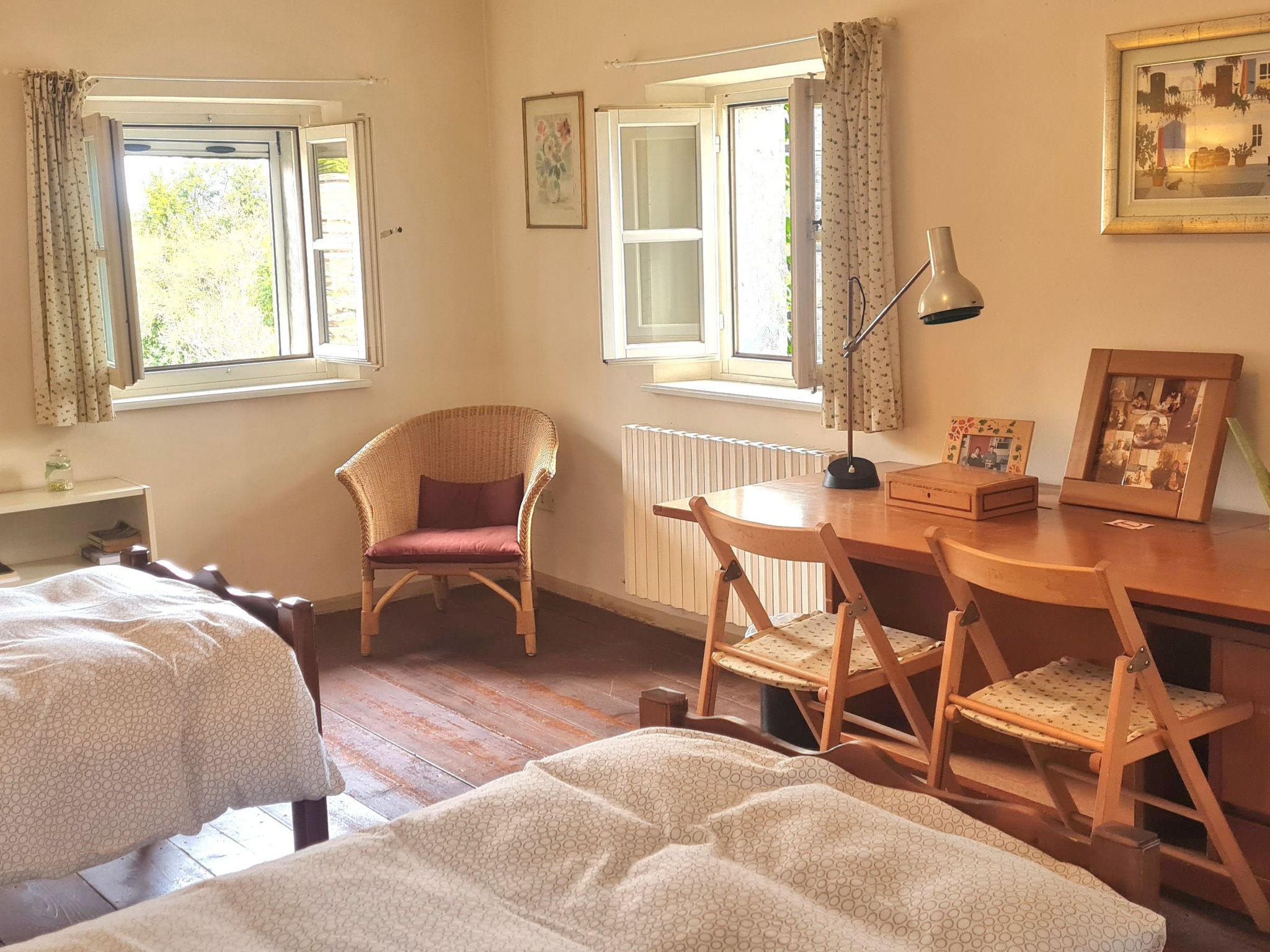 Mit Privatparkplatz-Binnen