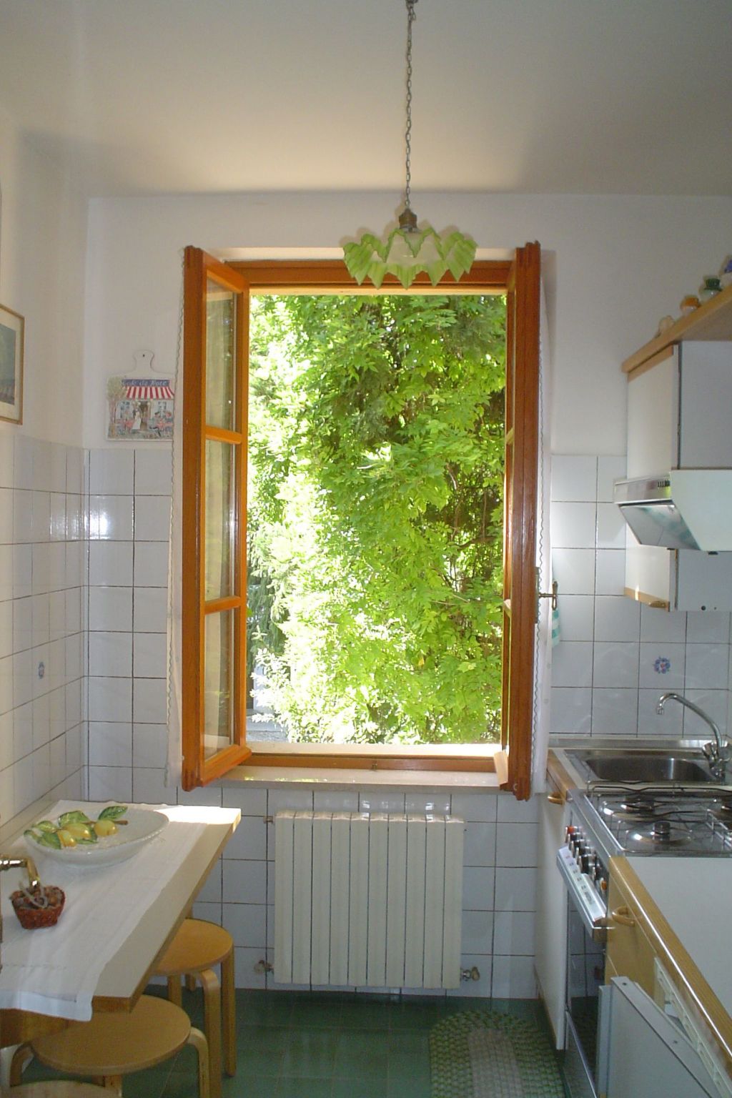 Mit Privatparkplatz-Binnen