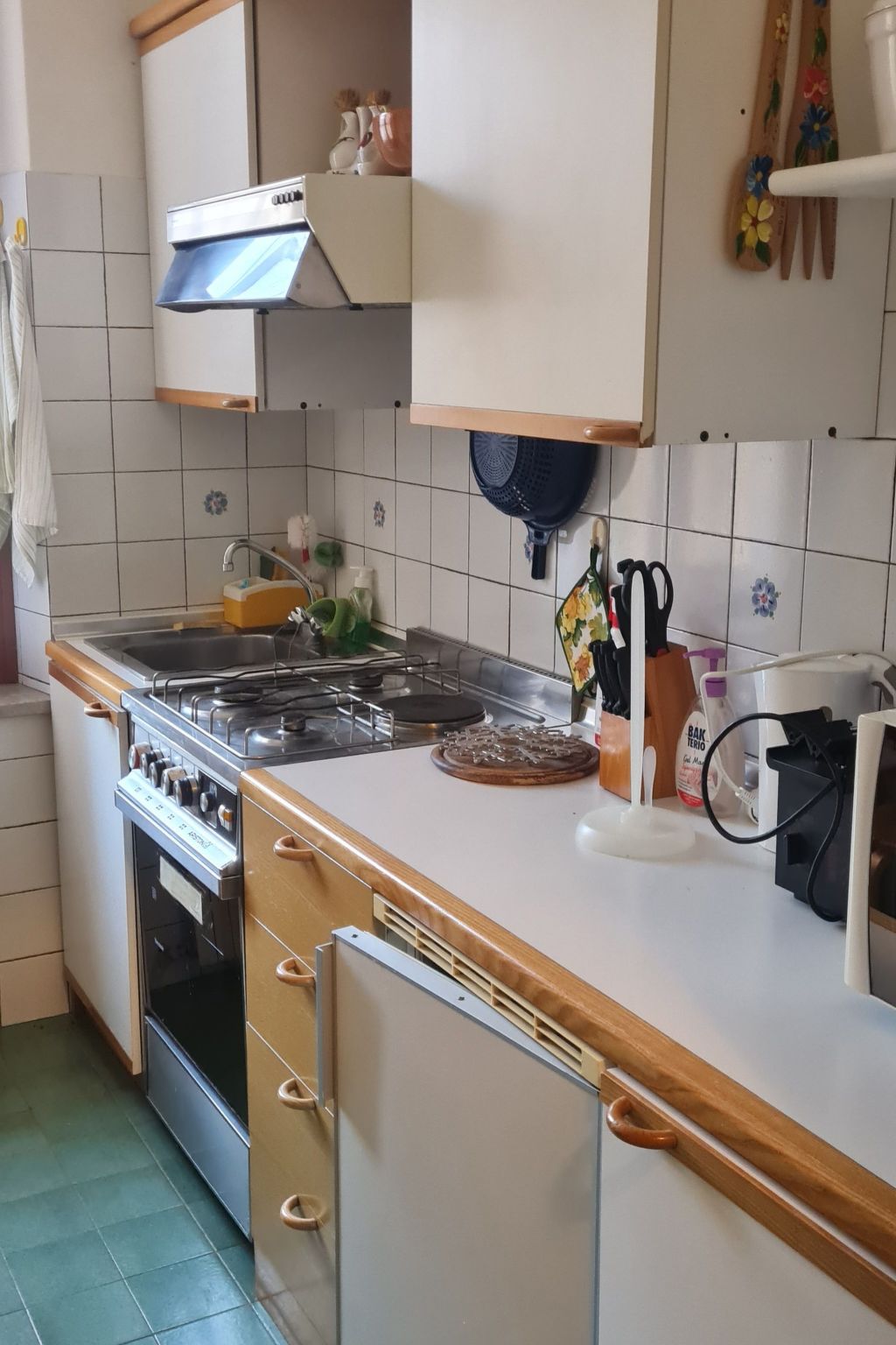 Mit Privatparkplatz-Binnen