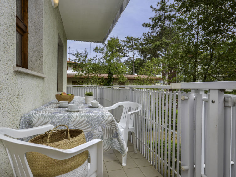 Search and Stay destination Lignano Sabbiadoro, Friuli-Venezia Giulia - Italy from AU$ 192. Villa Rosanna