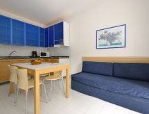 7-persoons appartement in het centrum van Lignano Pineta · 7 pers. - thumbnail 6
