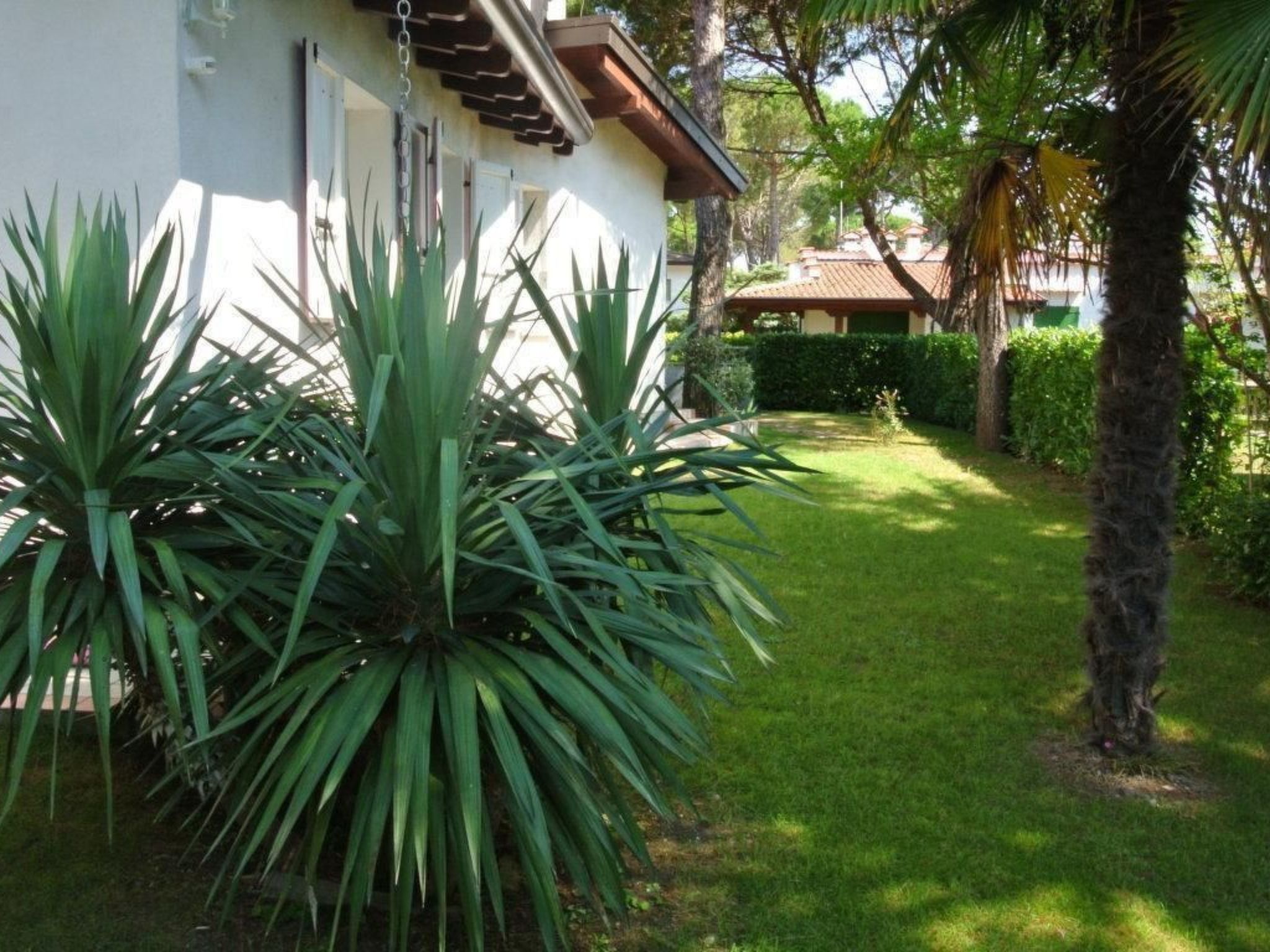 'Villa Edera' mit privatem Garten - Buiten