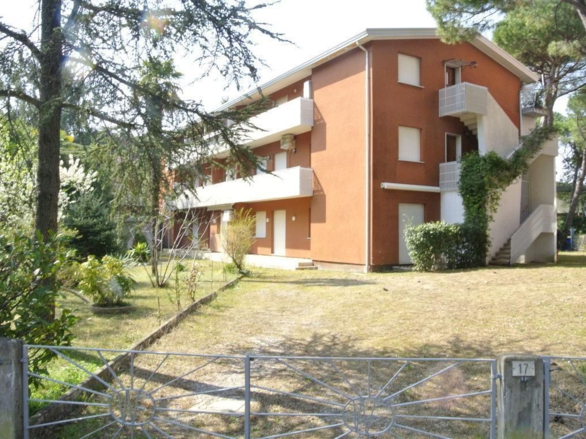 Gemütliche Ferienwohnung Silvia in ruhiger Lage - Outside