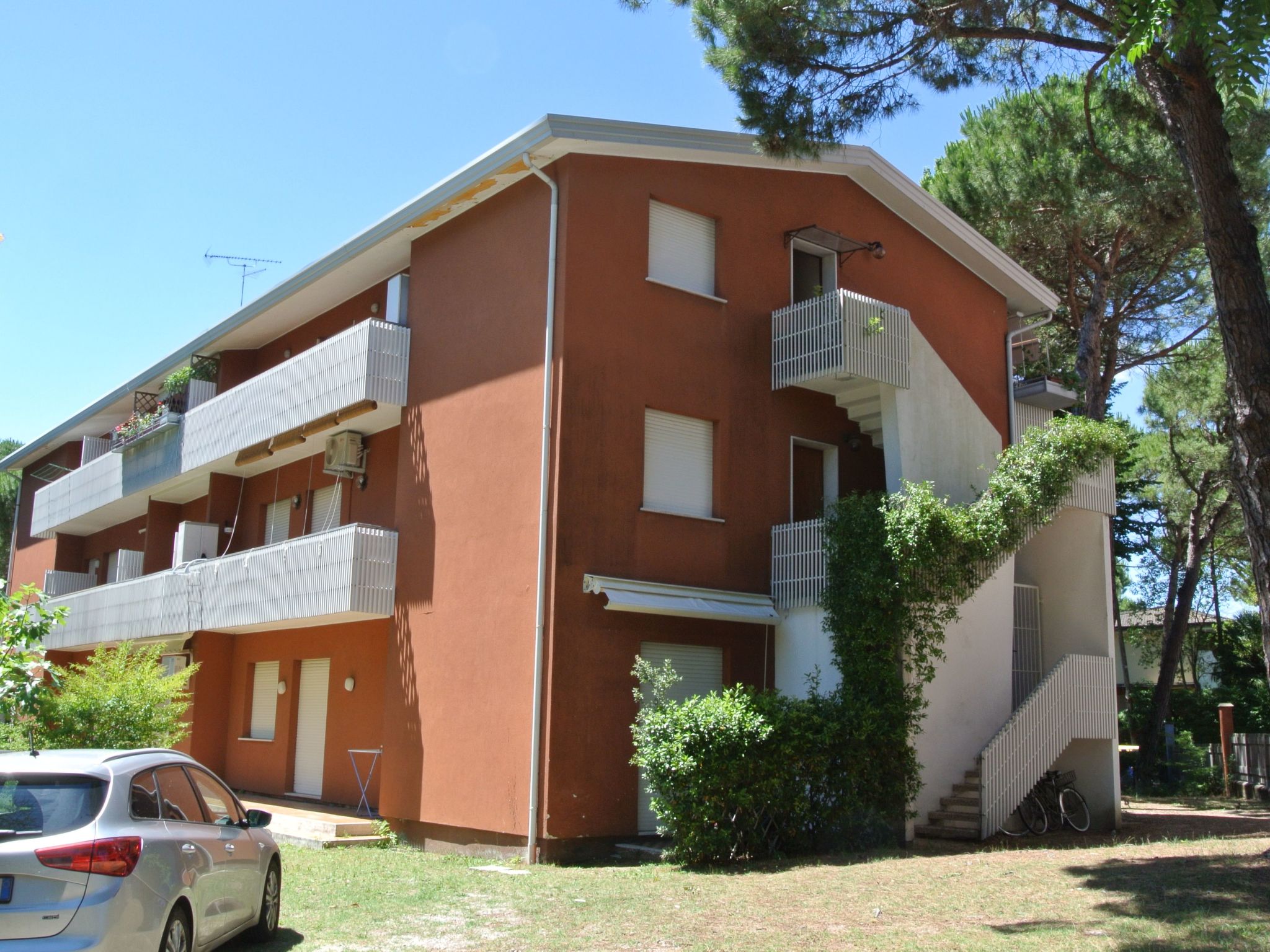 Gemütliche Ferienwohnung Silvia in ruhiger Lage - Outside